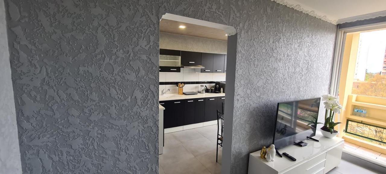 Apartamento Luxe-Living Chalon-sur-Saône Exterior foto
